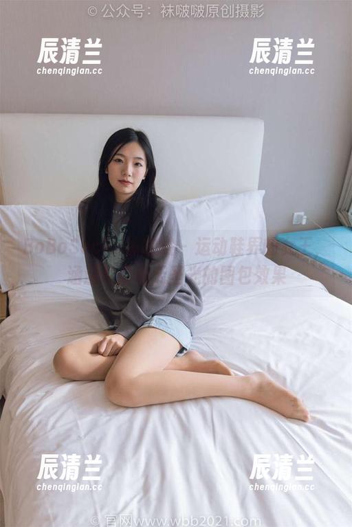 BoBoSocks袜啵啵-涵涵 BoBoSocks袜啵啵 - 运动鞋界的女王,涵涵带你看无圣光的图包效果