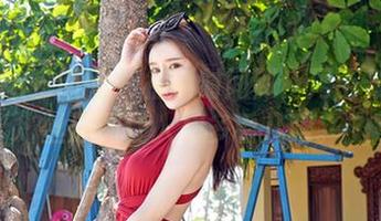 Feilin嗲囡囡 – 福利时间到！周于希的灰丝原图让人想多看几眼。