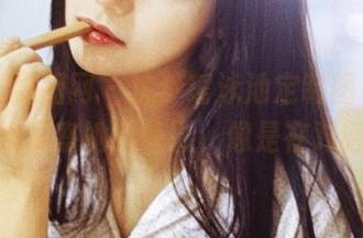 GIRLT果团网 – 沈梦瑶泳池定制图集，偷偷观察她的身影，像是在对话