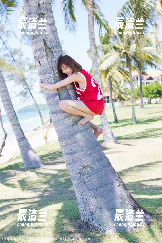 IMiss爱蜜社-杨紫嫣Cynthia IMiss爱蜜社 - 爱谁谁,杨紫嫣Cynthia的居家写真让我忽然想起了厨房里的那份悲壮空虚……