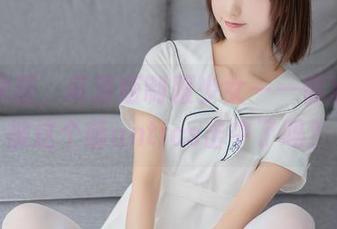 喵糖映画，高清版制服少女——你准备好被这个萌antics击中了吗？