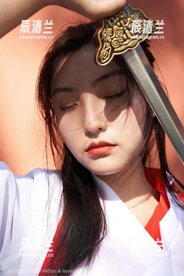 MiiTao蜜桃社-缇娜美Tinami MiiTao蜜桃社 - 连体衣在手,缇娜美Tinami的下载秘籍悄悄上线了。