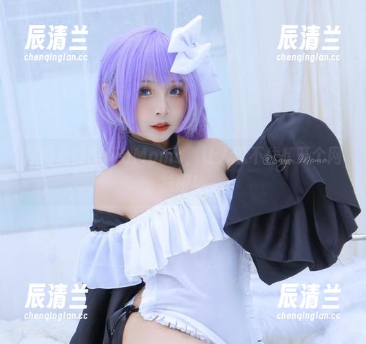 SayoMomo 原图里的SayoMomo,让人忍不住想开个网袜班!