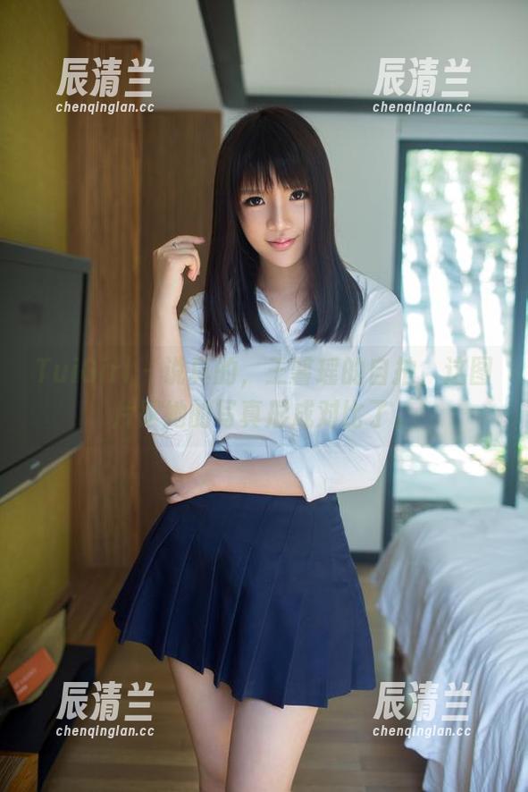 TuiGirl - 说真的，王馨瑶的自拍，这图片跟她的写真形成对比了。