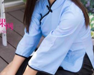 UGirls尤果网 – 信悦儿比基尼合集：每一帧都是“水花四溅”的校园回忆