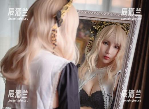 Vams子 分享Vams子的兔女郎自拍图包,谁能拒绝这种可爱呢?