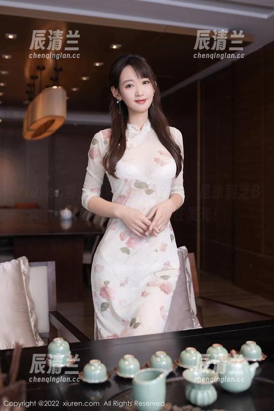 Xiuren秀人网 - 游泳吗？不，是徐莉芝Botty的全套泳衣写真在发光！