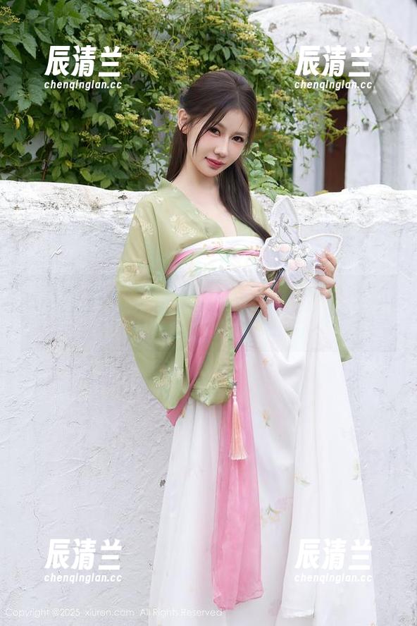 Xiuren秀人网-珍妮花 Xiuren秀人网 - 黑色从未如此迷人:珍妮花合集等待你的双眼!