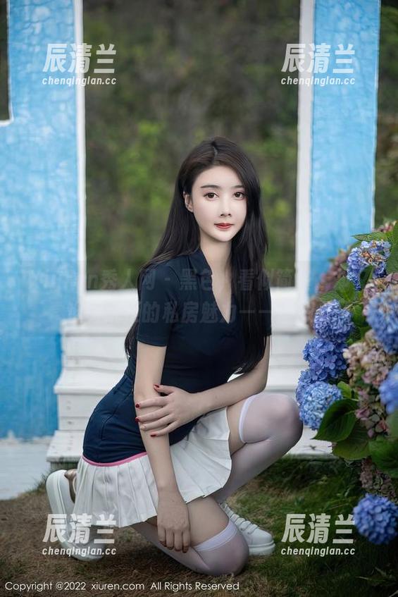 Xiuren秀人网-静颜宁 Xiuren秀人网 - 黑色,看似简单,却又难以抗拒的私房魅力——静颜宁