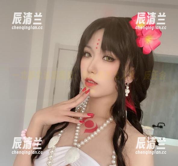 一北亦北泳装图集：别问我怎么入水，反正会喷水
