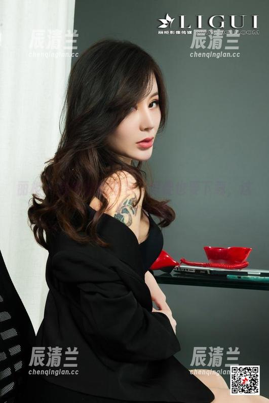 丽柜-可馨 丽柜 - 看可馨的图包,再傻也要下载,这样才像个女孩。