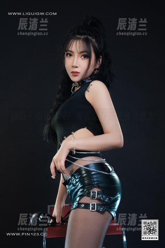 丽柜 - 图包时间！美美女孩在阳台上晒太阳的那一瞬，大赞！精选