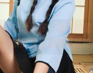 丽柜 – 钟晴泳池图库：说好的清凉一夏，我是来欣赏还是被迷惑的？