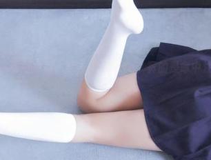 在兔玩映画的高清图库里，我遇见了fate，真的是命中注定的眼神交汇？