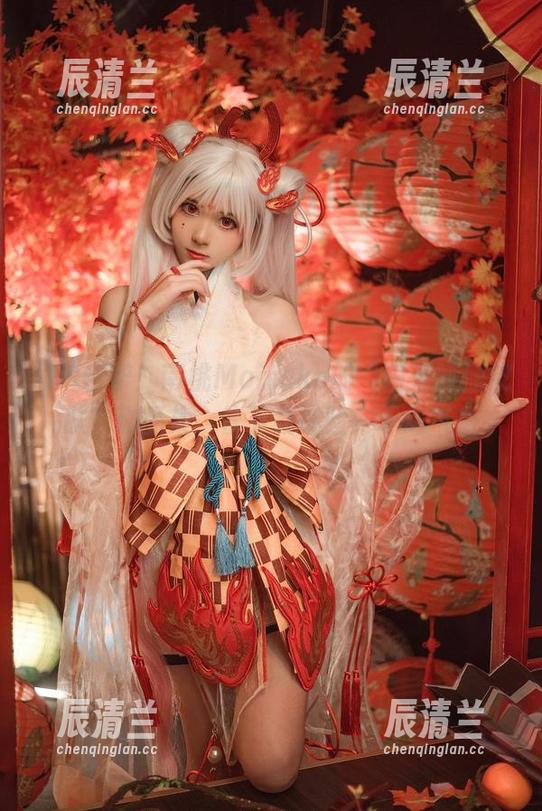 南桃Momoko 照片出炉!南桃Momoko的“阿米娅原皮肤”作品集,快下载体验一下这气质