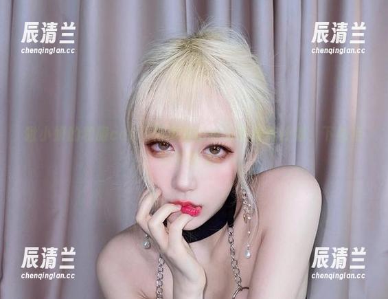 啾小妍 啾小妍的和服cos,脑海里已经浮现改造计划,下载后好好琢磨!