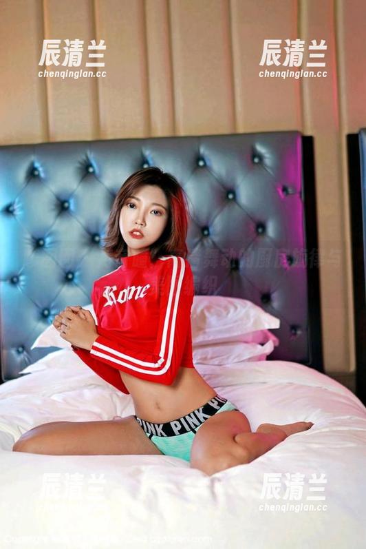 嗲囡囡-月音瞳 嗲囡囡 - 月音瞳:高清舞动的厨房旋律与美图编织