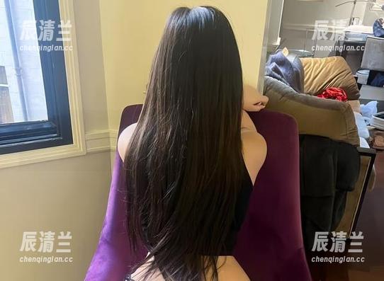 小优优子 微密圈 - 就问你有没有见过如此神奇的高清?!小优优子的写真集,足以让翻手机都变得不那么无聊了。