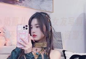 聚焦小小奶瓶儿，超值女友写真集，为什么还不来下载这个资源？