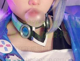 瞧！小瑶幺幺在白色里闪烁，高清套图，像是极简风的仙女不？