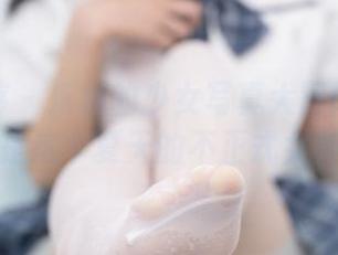 少女秩序 – 乐栀的少女写真大冒险——她就是这个夏天的不正式女神！
