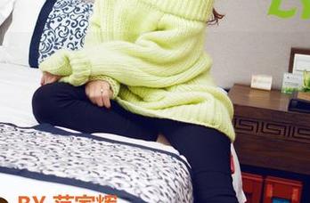 推女神 – Lee小棠的美图在线，温柔，是她轻描淡写的妙笔生花，又似乎还藏着更多。