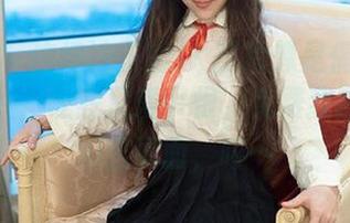 推女郎 – 这组沙子的JK照片像是偶尔翻到的旧碟片，让我又爱又恨，免费我能理解，但这画面，哼…
