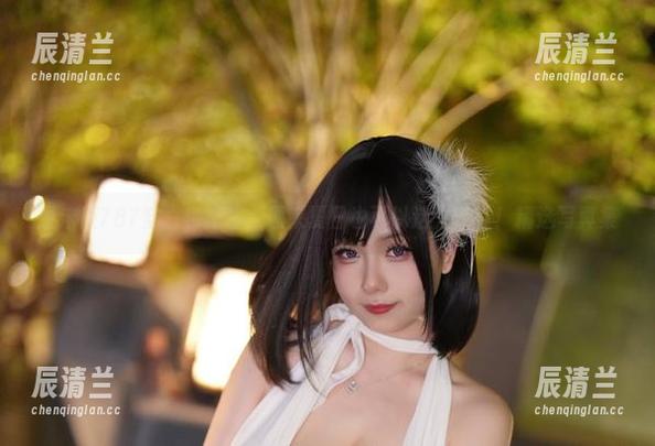末夜787 看末夜787穿白色泳装,原来夏日也可以这么任性!精选写真集
