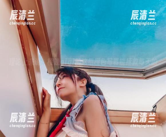 樱晚gigi 理论上来说,樱晚gigi的这组橙色写真能拯救每天的乏味。