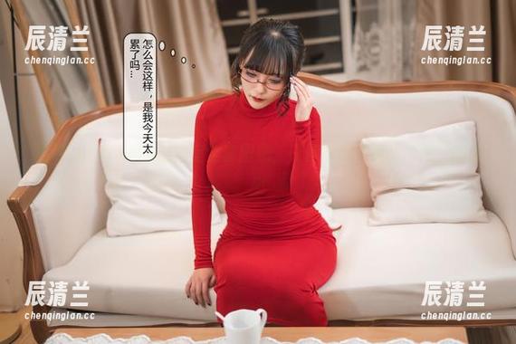 洛璃LoLiSAMA 洛璃LoLiSAMA的浴室全套图集,让你意想不到的“泡”的乐趣