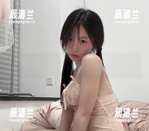 火龙果羊 微密圈 - 火龙果羊带来的裤里丝—原图与套图细微处的趣事