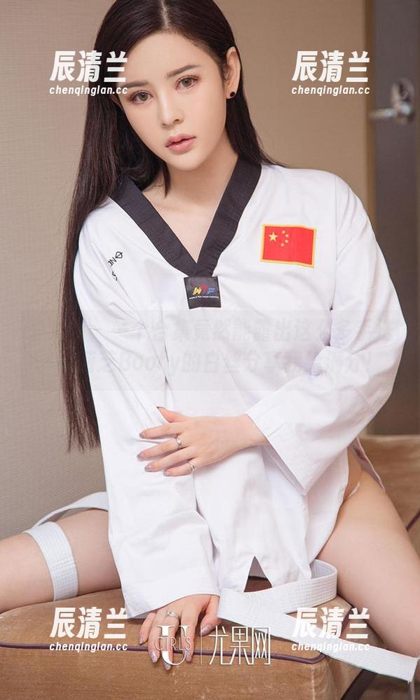 爱尤物 - 一个合集竟然能露出这么多手法，徐莉芝Booty的白丝分享我给满分！