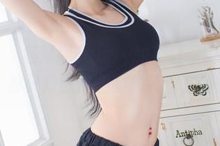 爱蜜社 – 杨紫嫣candy的夏日写真：哦，看，那只松鼠内心的挣扎也是侧脸！