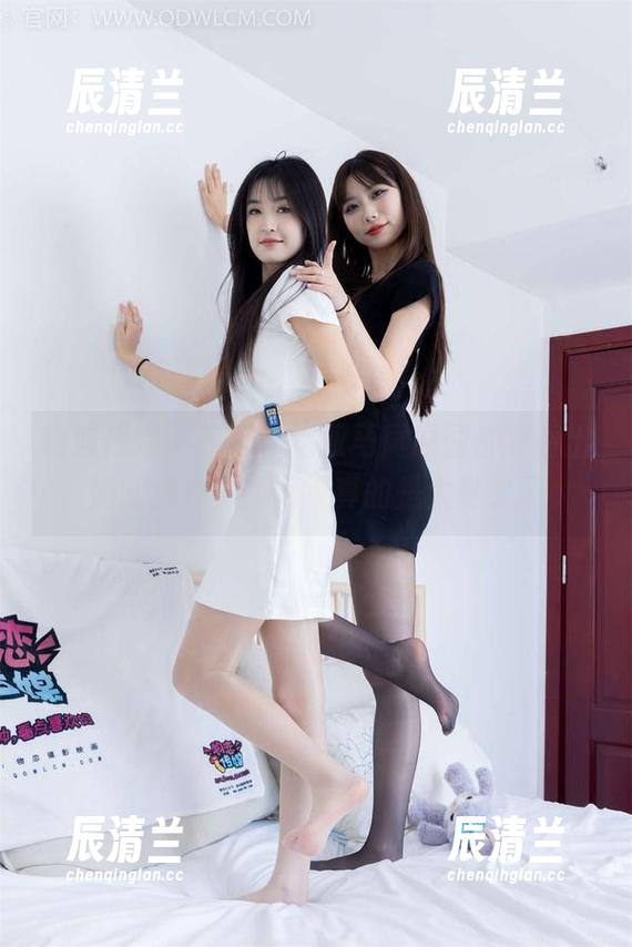 物恋传媒 - 哎呀，这双马尾原图都能看出她的拆线了，菜菜真的是太真实了