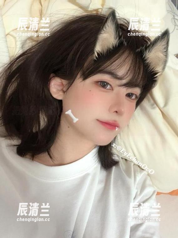 眼酱大魔王w 把婚纱穿成‘免费的难得一见’:眼酱大魔王w的写真策划