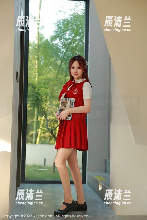 秀人网 - 终于更新！lingyu69的天使写真又来了，你相信吗？