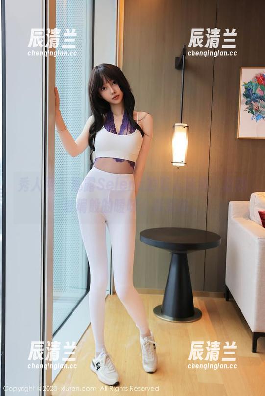 秀人网-娜露Selena 秀人网 - 娜露Selena的双人精选,磨砂玻璃般的暧昧,真要命。
