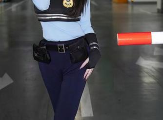秀人网 – 穿上水手服的安妮BABY：直接从海洋里搬来的资源