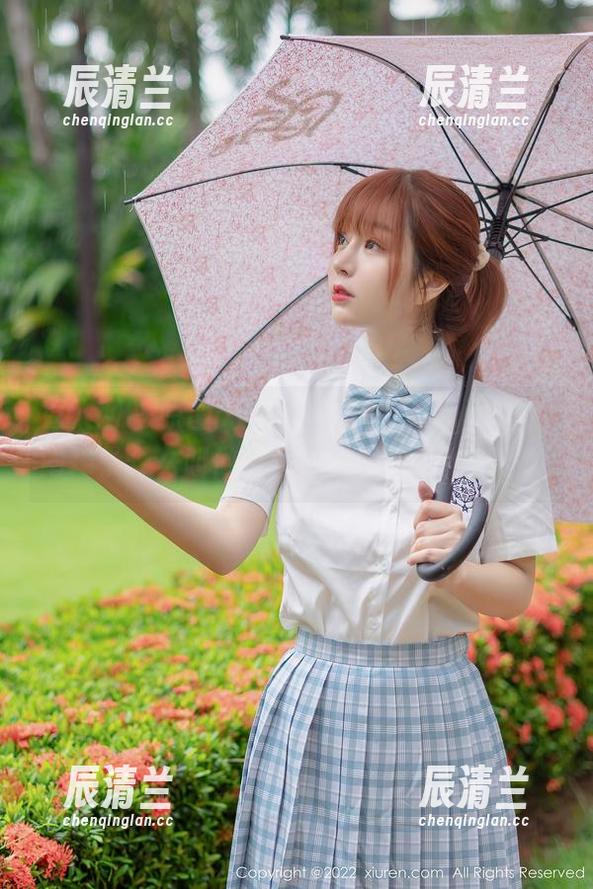 秀人网 - 原图无滤镜，小夕Kitty的和服阐释了什么叫做‘优雅’的另一种表达。
