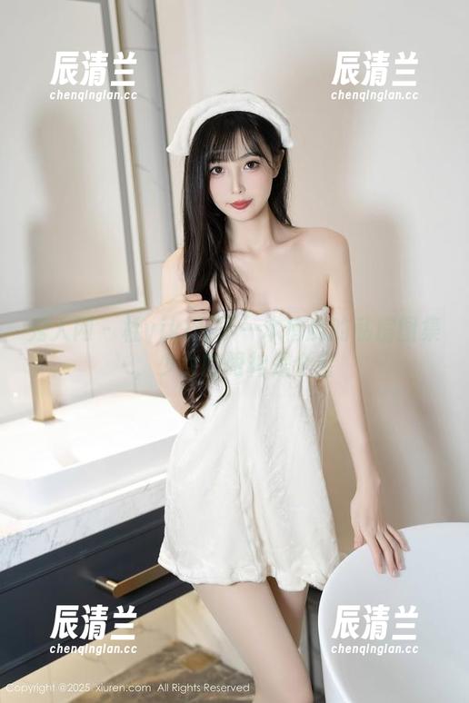 秀人网-杜viki 秀人网 - 杜viki开了一本俏皮的私房图集,少女的眼神是个宝