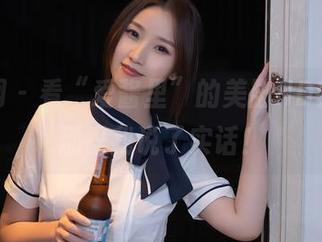 秀人网 – 看“爱酱里”的美脚HD套图，别怪我说了实话！