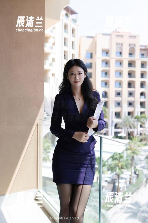 秀人网-郑颖姗 秀人网 - 怎么能抵挡郑颖姗的美图,下载这袜子更容易沉迷呢?