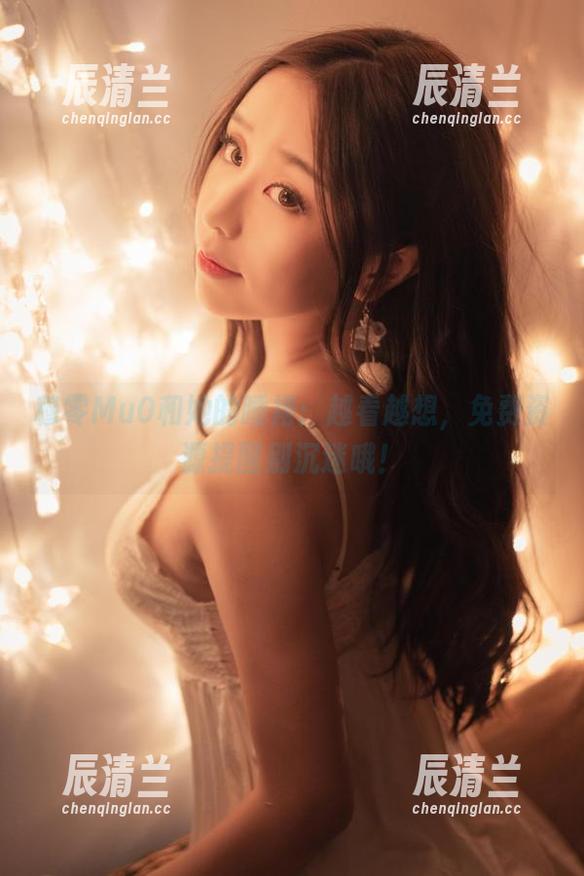 穆零Mu0和她的睡裙：越看越想，免费资源提醒别沉迷哦！