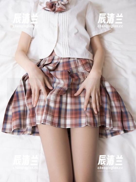 紧急企划 - 免费快闪！小恩黑丝JK美图，让你眼前一亮！