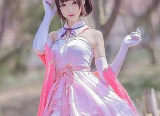羽天shine的《天台》写真，或许哪一天我也能在这搭个帐篷？