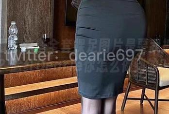 微密圈 – 这些全套裸足图片是要我抓狂吗？脸红Dearie你怎么做到的？