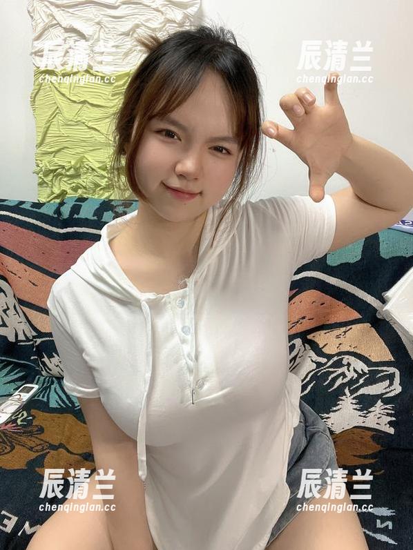 葱油饼er 微密圈 - 随便拍拍一张,葱油饼er的灵魂在这里游荡。