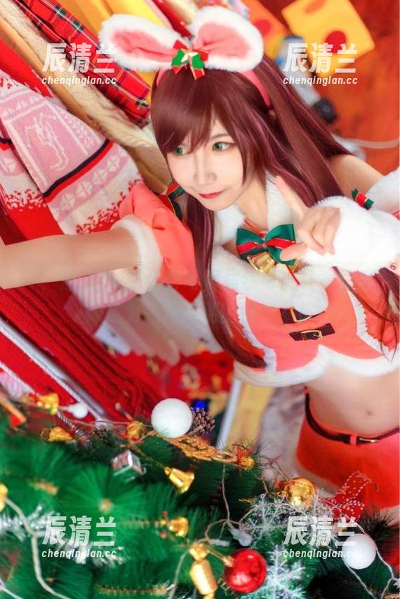 逐月Su 欸,逐月Su的全套写真居然可以让家庭教师成为一种特别的情愫?!