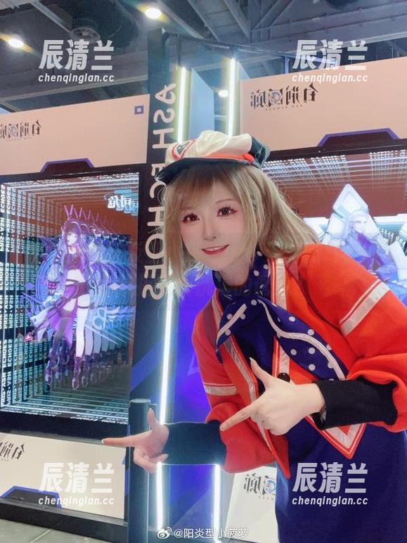 阳炎型小菠萝 浴缸里的阳炎型小菠萝:今天的照片,谁能抗拒这样洗澡的诱惑?