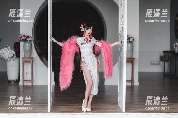 面饼仙儿 欲擒故纵,面饼仙儿的女仆作品果然可圈可点。